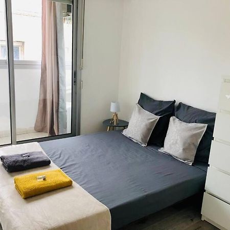 Appartement "Beausoleil" T2 lumineux, parking, clim, wifi à Sète Extérieur photo